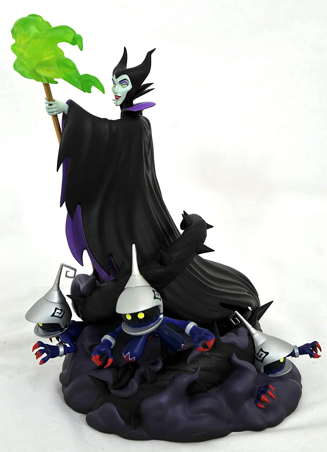 DIAMOND SELECT TOYS Kingdom Hearts III Gallery: Maleficent PVC Figure - Image 6